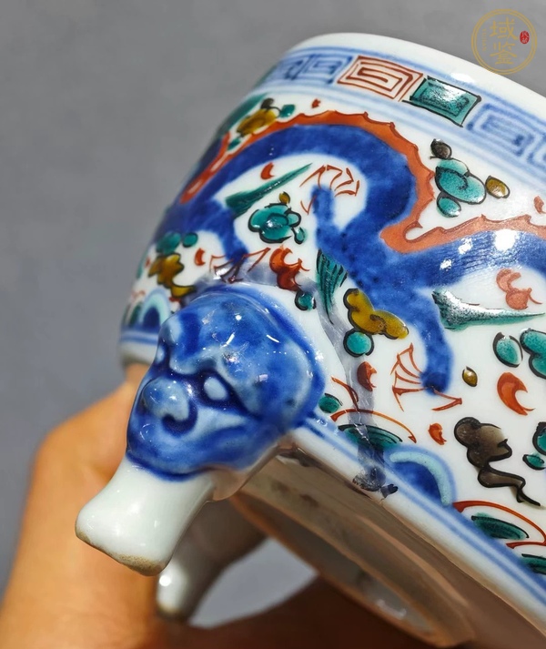 古玩陶瓷青花五彩香爐真品鑒賞圖