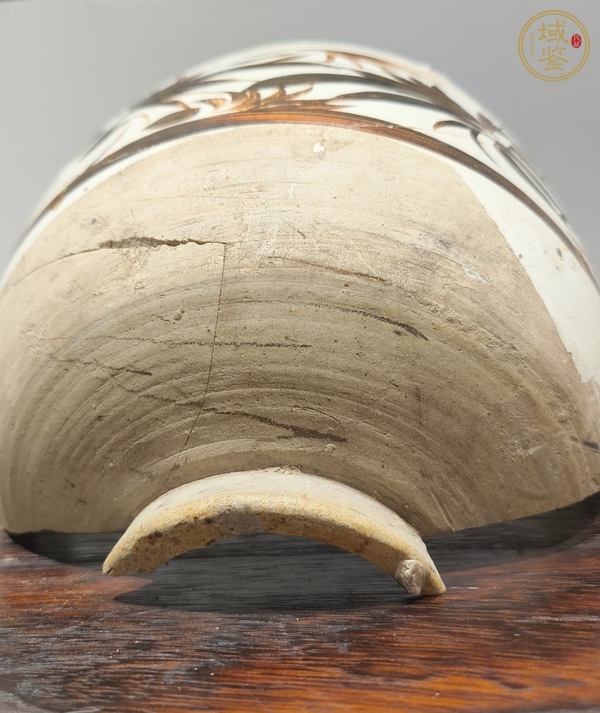 古玩陶瓷白地褐彩花卉紋標(biāo)本真品鑒賞圖
