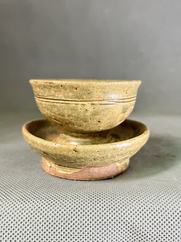 古玩陶瓷兩晉南北朝，岳州窯連體杯拍賣，當(dāng)前價(jià)格2268元