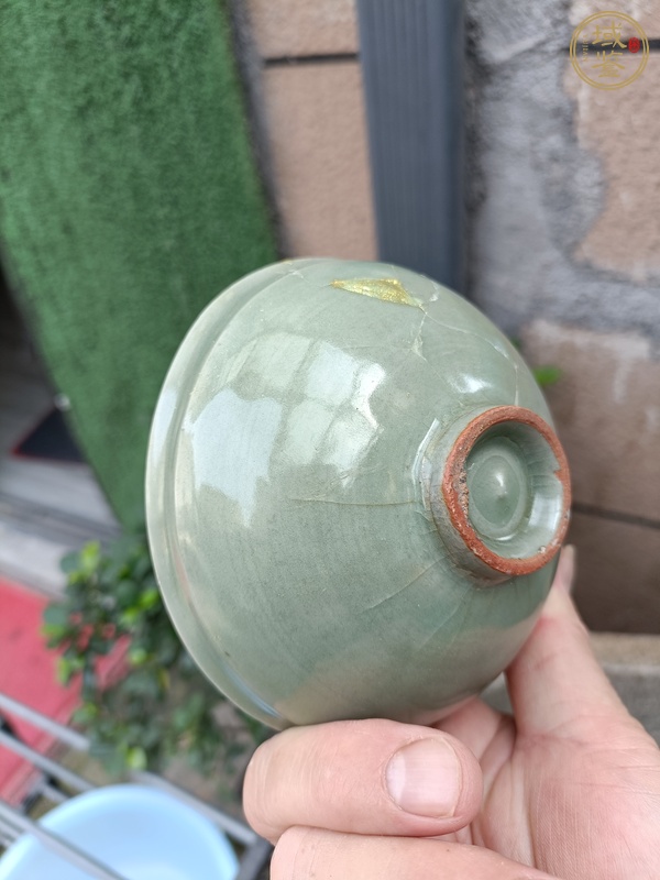 古玩陶瓷宋元·青釉盞真品鑒賞圖