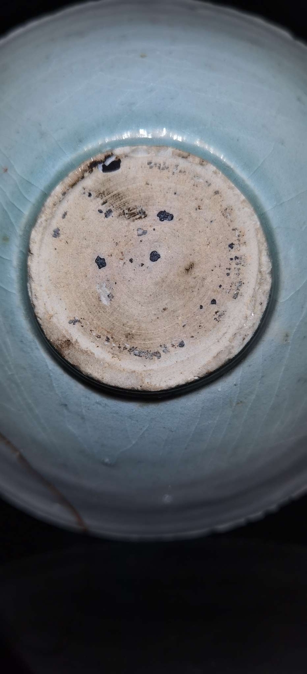 古玩陶瓷精品南宋湖田窯青白釉刻花碗拍賣(mài),當(dāng)前價(jià)格998元