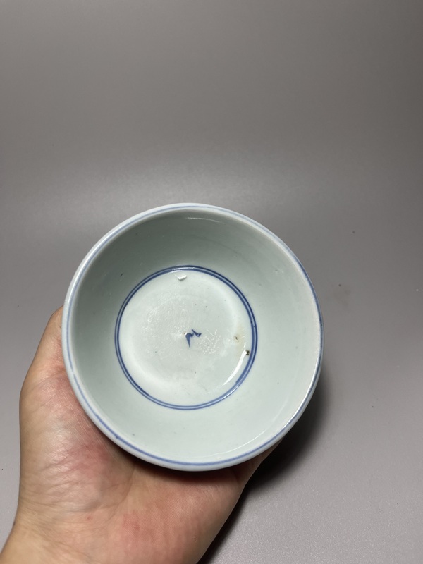 古玩陶瓷青花花卉紋茶圓拍賣，當前價格0元