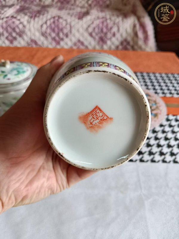 古玩陶瓷粉彩仕女人物盤(pán)口瓶真品鑒賞圖
