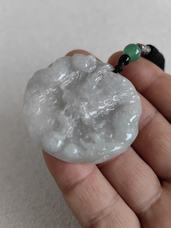 古玩玉器天然翡翠雕“龍紋牌”拍賣，當(dāng)前價格298元