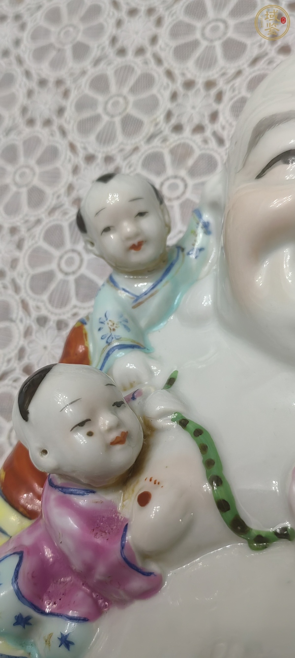 古玩陶瓷五子鬧佛塑像真品鑒賞圖