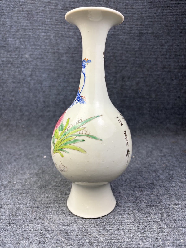 古玩陶瓷粉彩三多紋琵琶瓶拍賣，當前價格4888元