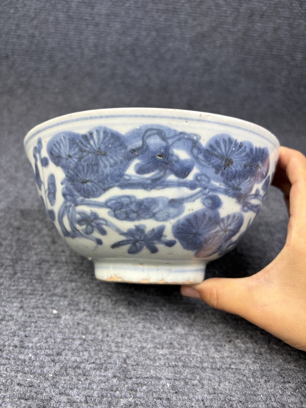 古玩陶瓷外青花松竹梅內葡萄紋大碗拍賣，當前價格3888元