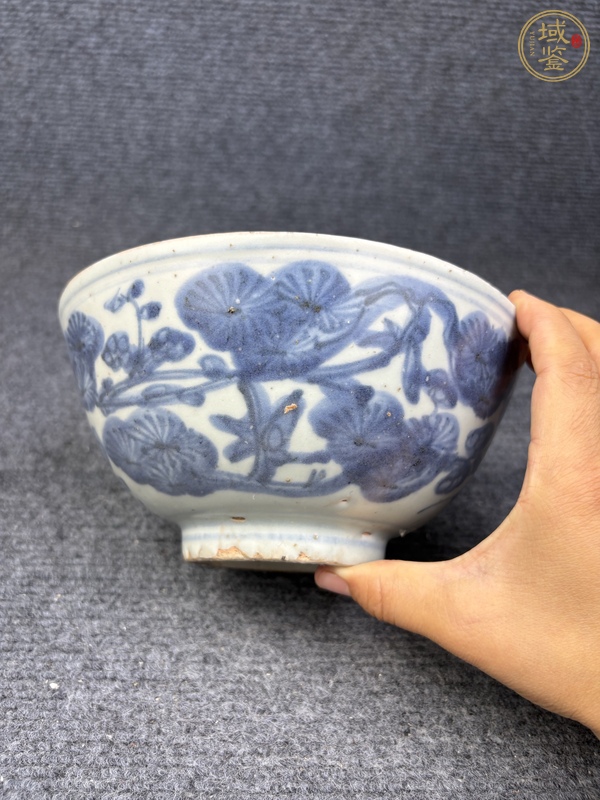 古玩陶瓷外青花松竹梅內葡萄紋大碗真品鑒賞圖