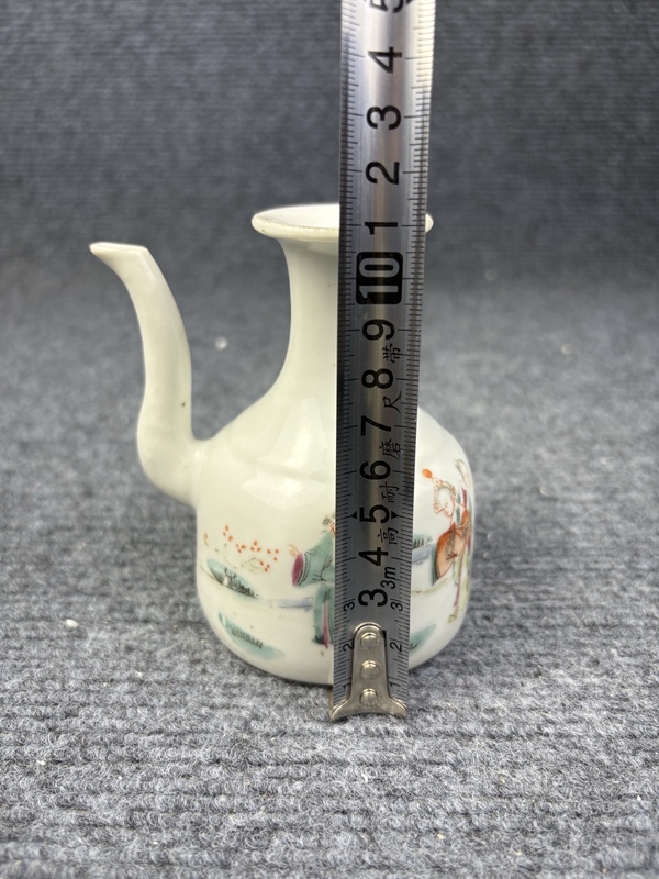 古玩陶瓷粉彩人物故事西廂記酒壺拍賣，當前價格1588元
