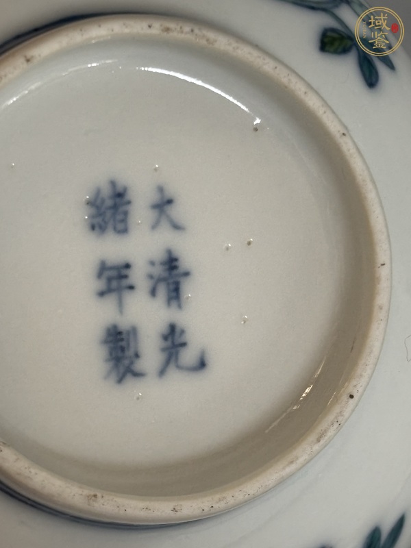 古玩陶瓷清代光緒斗彩花鳥紋碗真品鑒賞圖