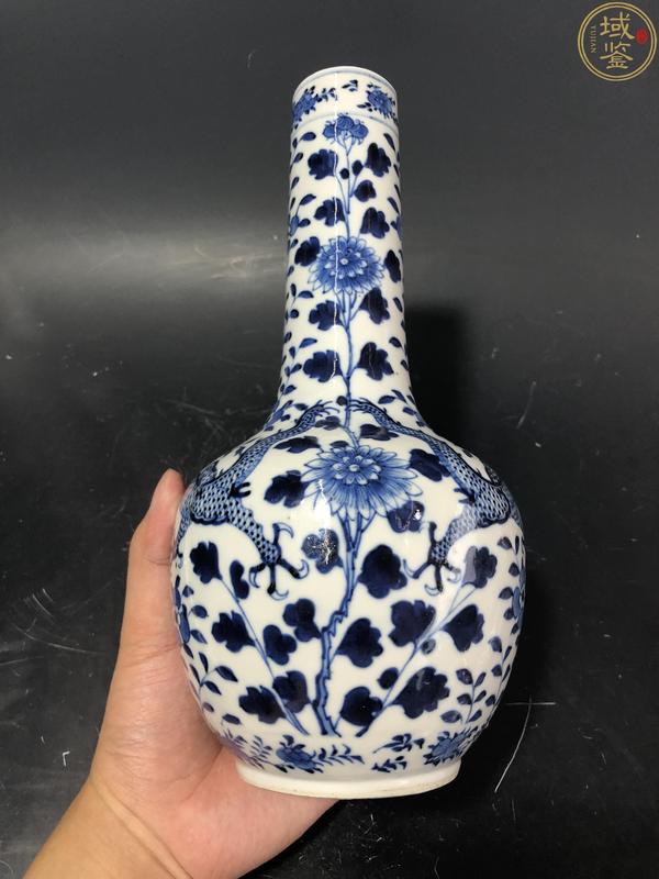 古玩陶瓷青花龍穿花紋長頸瓶拍賣，當前價格3688元