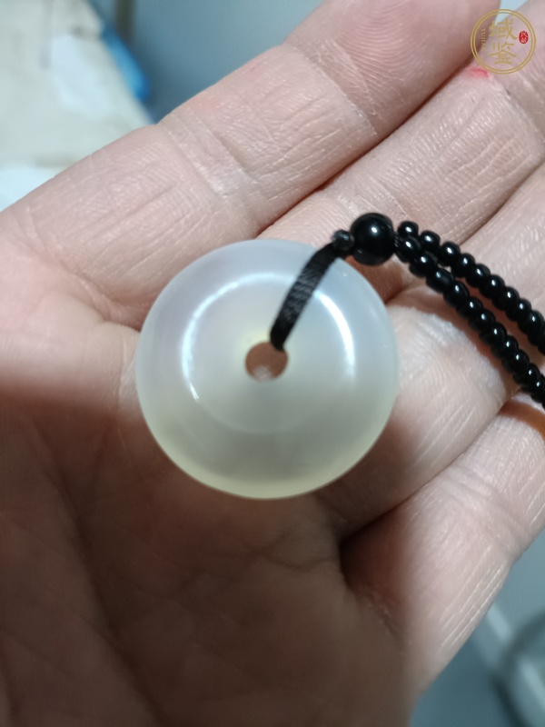 古玩玉器瑪瑙平安扣真品鑒賞圖