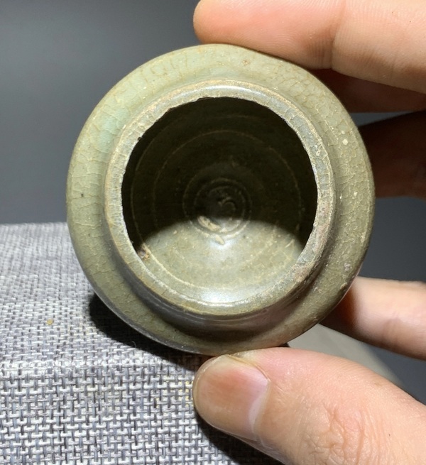 古玩陶瓷龍泉青瓷蓋罐拍賣，當(dāng)前價格820元