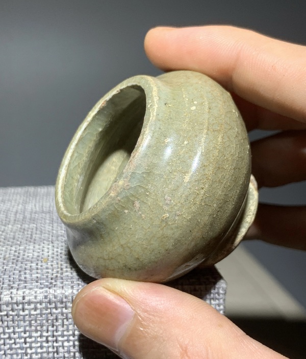 古玩陶瓷龍泉青瓷蓋罐拍賣，當(dāng)前價格820元