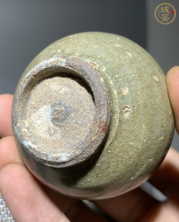 古玩陶瓷龍泉青瓷蓋罐真品鑒賞圖