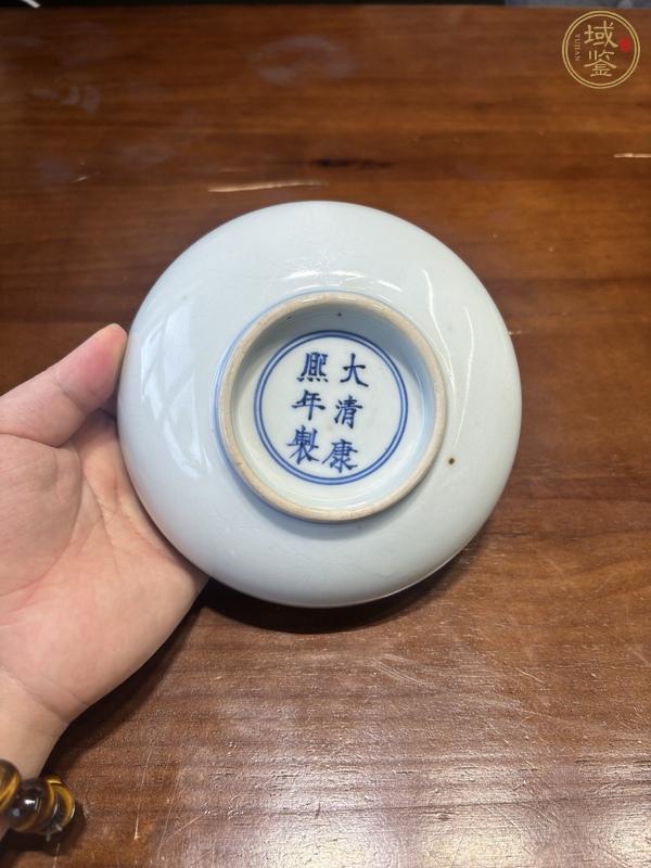 古玩陶瓷青花纏枝花卉紋盤真品鑒賞圖