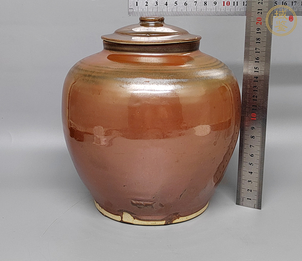 古玩陶瓷紫金釉蓋罐真品鑒賞圖
