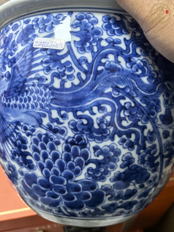 古玩陶瓷鳳穿牡丹紋青花缸真品鑒賞圖