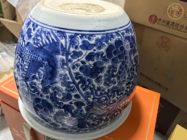 古玩陶瓷鳳穿牡丹紋青花缸真品鑒賞圖