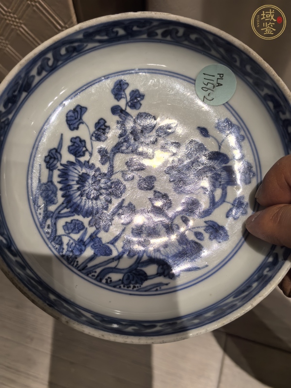 古玩陶瓷青花折枝花卉紋盤真品鑒賞圖