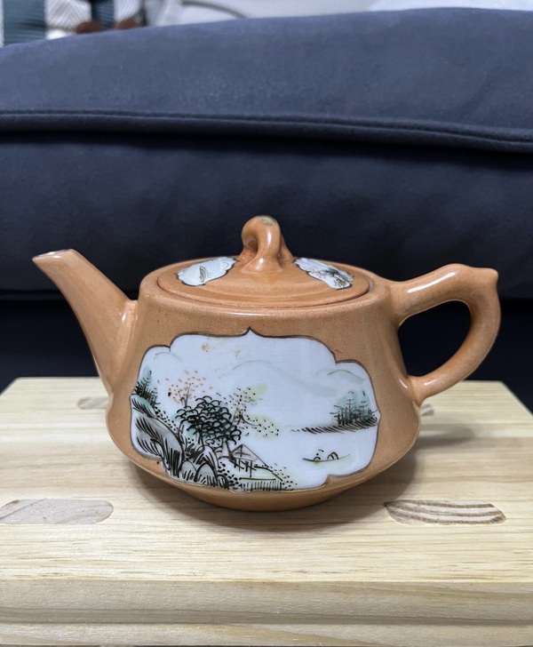 古玩陶瓷色地開光粉彩壺拍賣，當前價格500元