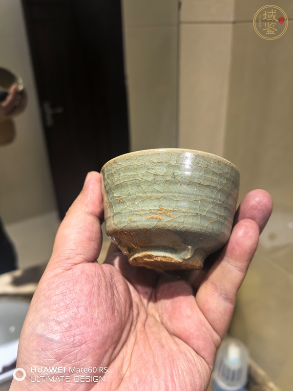 古玩陶瓷龍泉青瓷香爐真品鑒賞圖