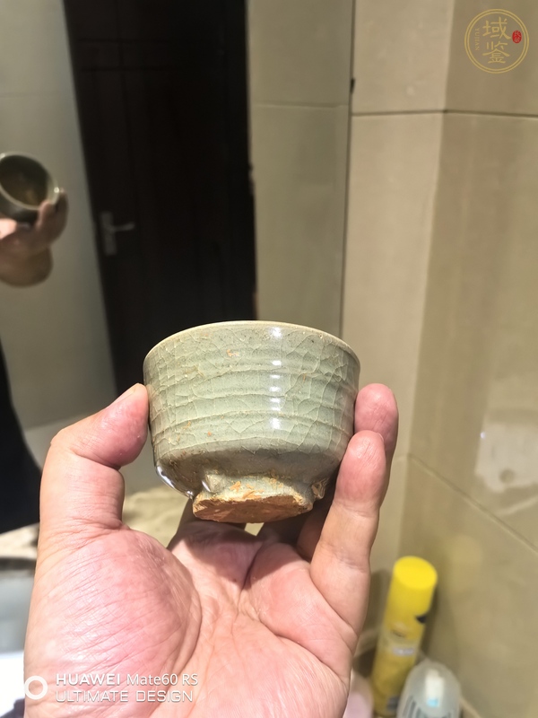 古玩陶瓷龍泉青瓷香爐真品鑒賞圖