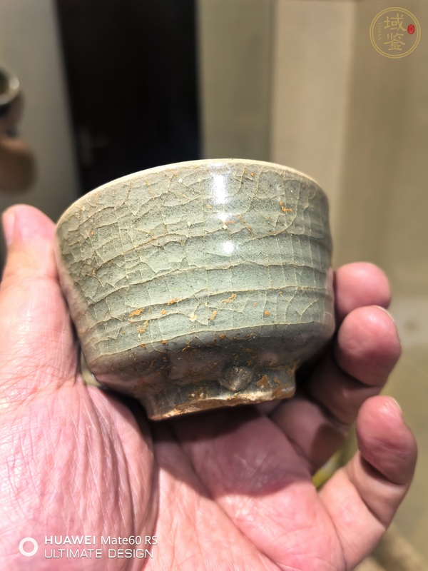 古玩陶瓷龍泉青瓷香爐真品鑒賞圖