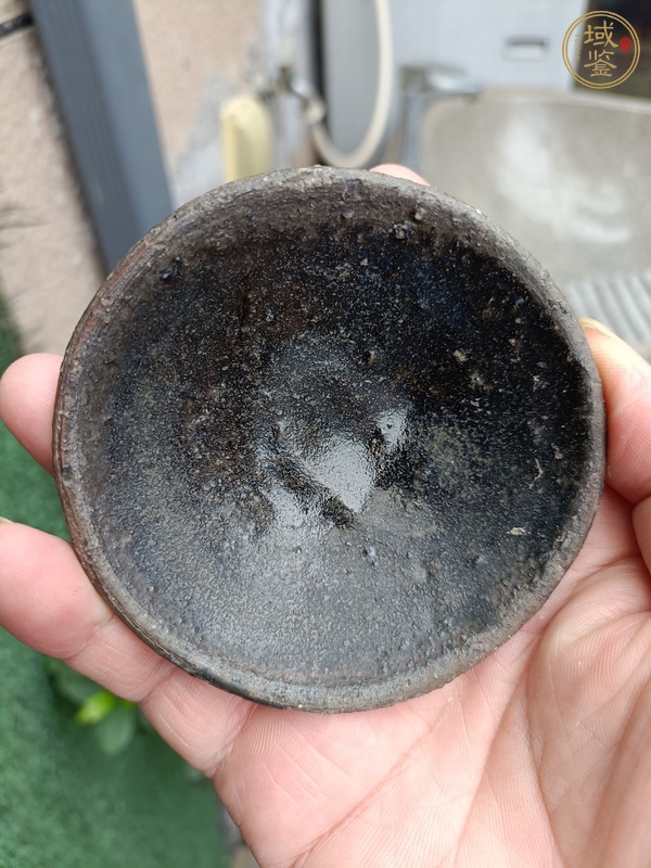 古玩陶瓷烏金釉茶盞真品鑒賞圖