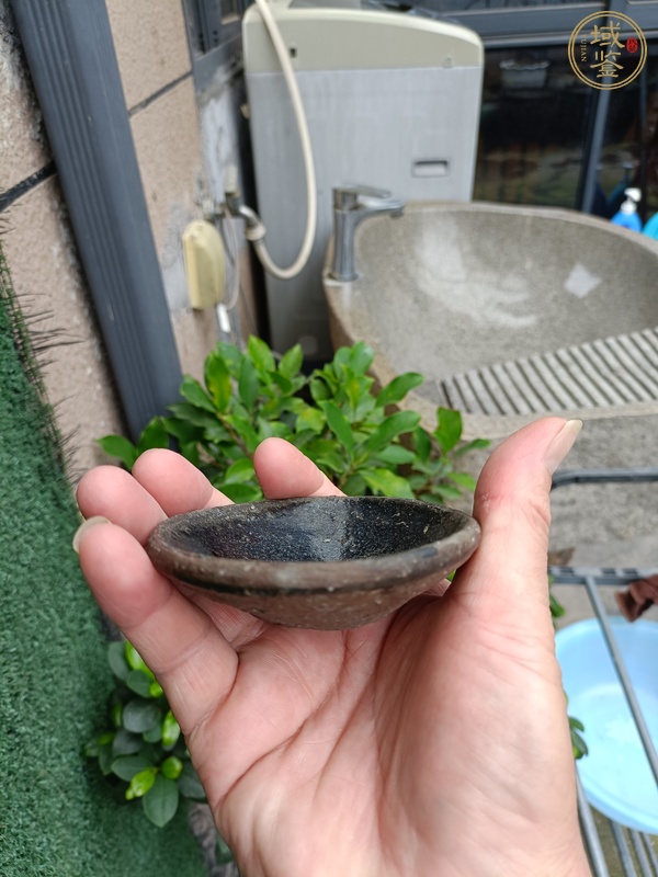 古玩陶瓷烏金釉茶盞真品鑒賞圖