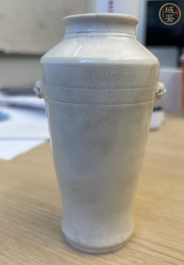 古玩陶瓷哥釉獅耳香瓶真品鑒賞圖