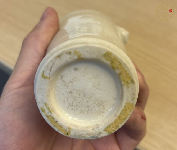 古玩陶瓷哥釉獅耳香瓶真品鑒賞圖