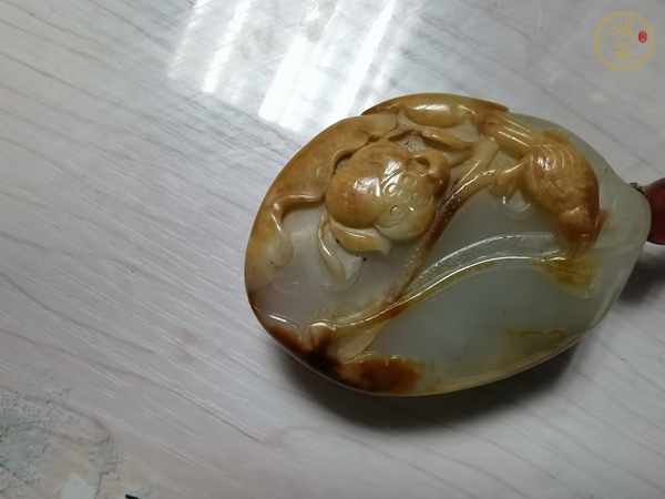 古玩玉器天然和田玉籽料雕件真品鑒賞圖