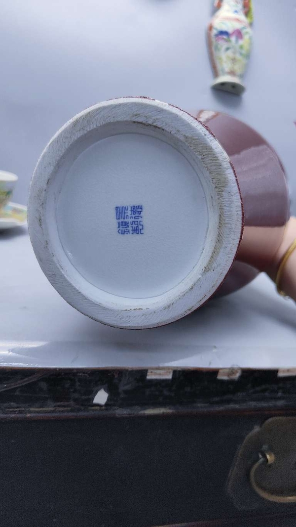 古玩陶瓷觀音瓶拍賣，當(dāng)前價(jià)格900元