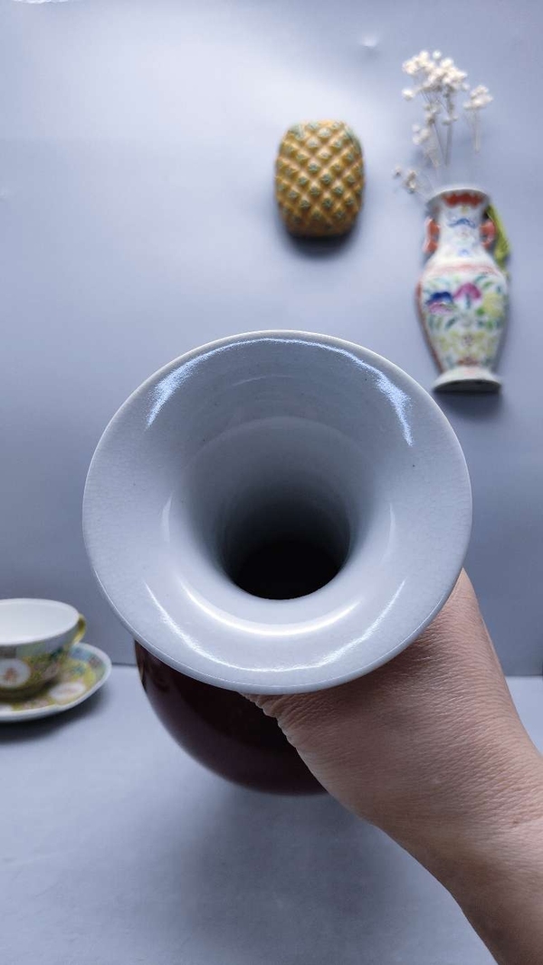 古玩陶瓷觀音瓶拍賣，當(dāng)前價(jià)格900元