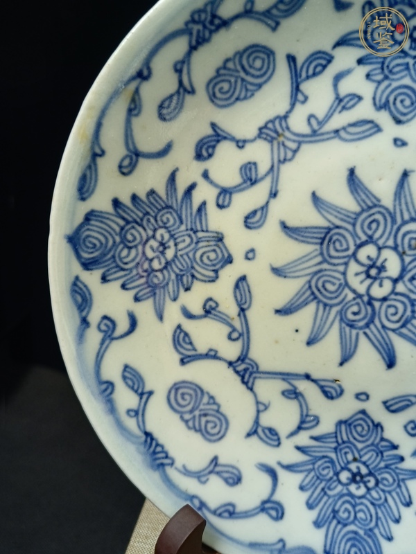 古玩陶瓷青花盤真品鑒賞圖