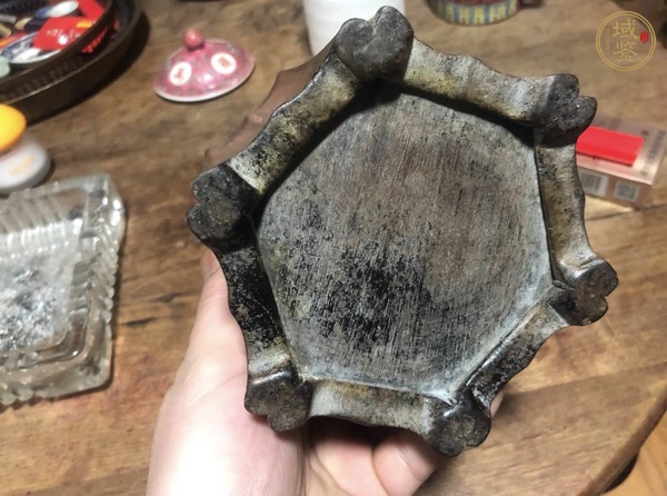 古玩雜項(xiàng)筆筒真品鑒賞圖