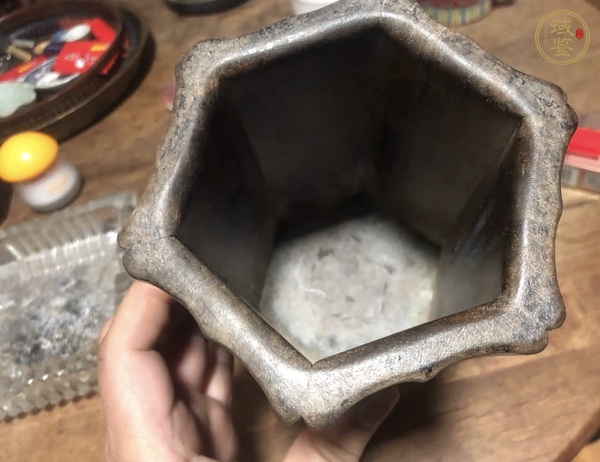 古玩雜項(xiàng)筆筒真品鑒賞圖