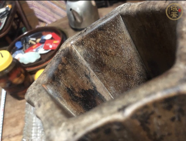 古玩雜項(xiàng)筆筒真品鑒賞圖
