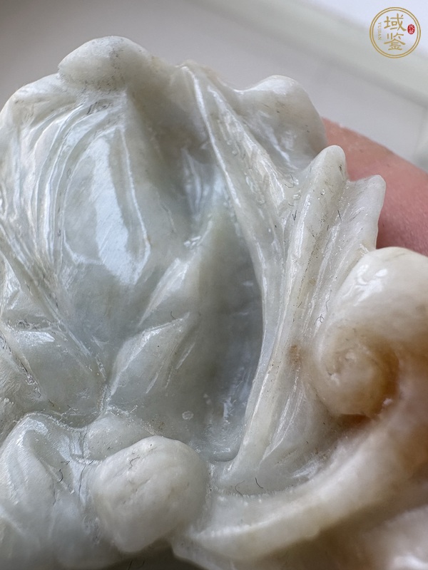 古玩玉器翡翠持蓮?fù)诱嫫疯b賞圖