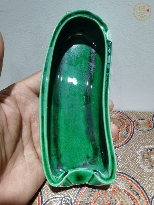 古玩陶瓷綠釉仿生瓷洗真品鑒賞圖