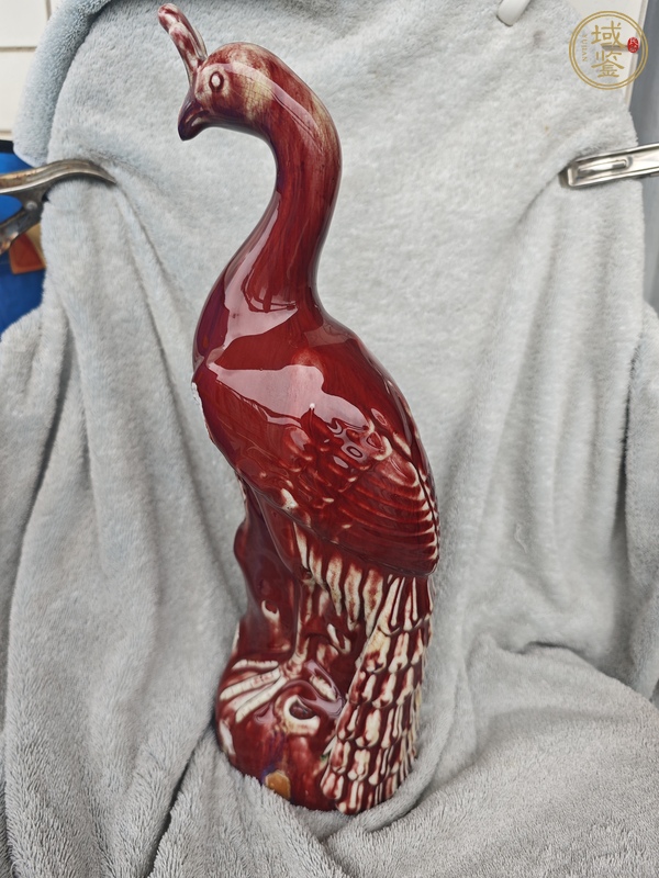 古玩陶瓷清代 鈞紅釉孔雀真品鑒賞圖