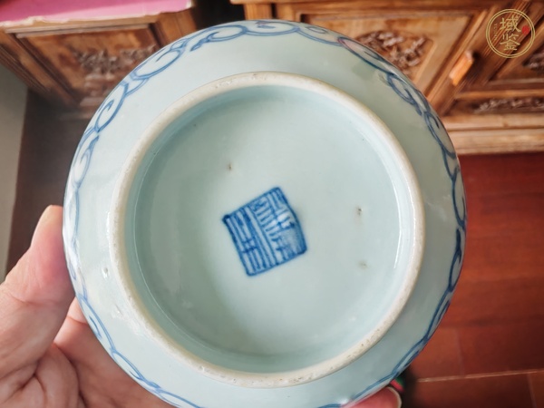 古玩陶瓷青花纏枝喜字紋杯真品鑒賞圖