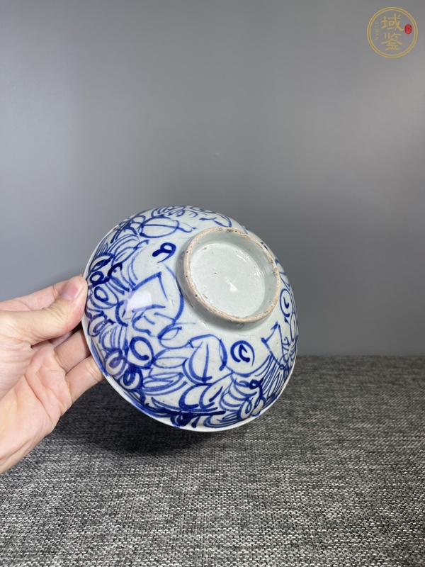古玩陶瓷青花花卉紋碗真品鑒賞圖