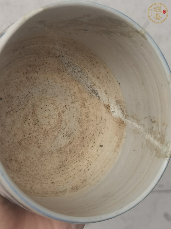 古玩陶瓷明代成化至弘治青花纏枝花卉紋爐真品鑒賞圖