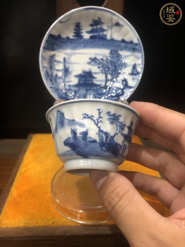 古玩陶瓷青花杯盤真品鑒賞圖
