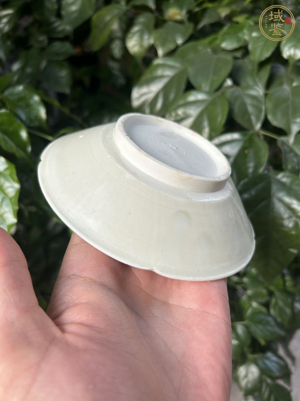 古玩陶瓷青白釉花口洗真品鑒賞圖
