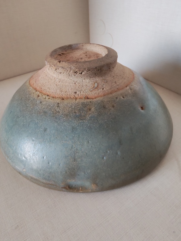 古玩陶瓷元代月白釉鈞瓷碗拍賣(mài)，當(dāng)前價(jià)格1694元