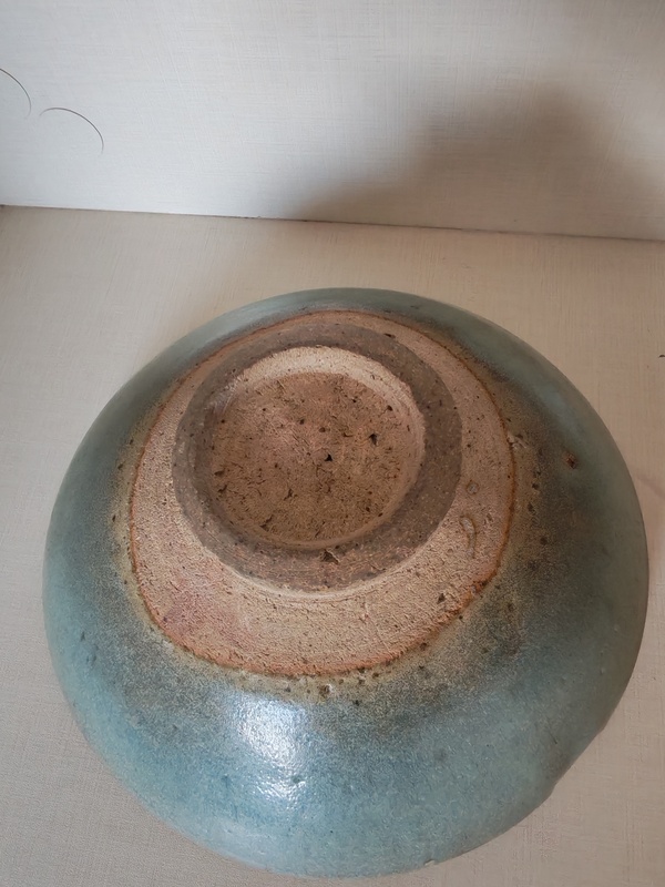 古玩陶瓷元代月白釉鈞瓷碗拍賣(mài)，當(dāng)前價(jià)格1694元