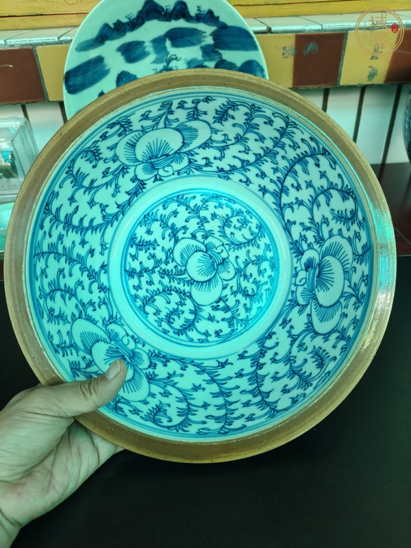 古玩陶瓷青花盆真品鑒賞圖